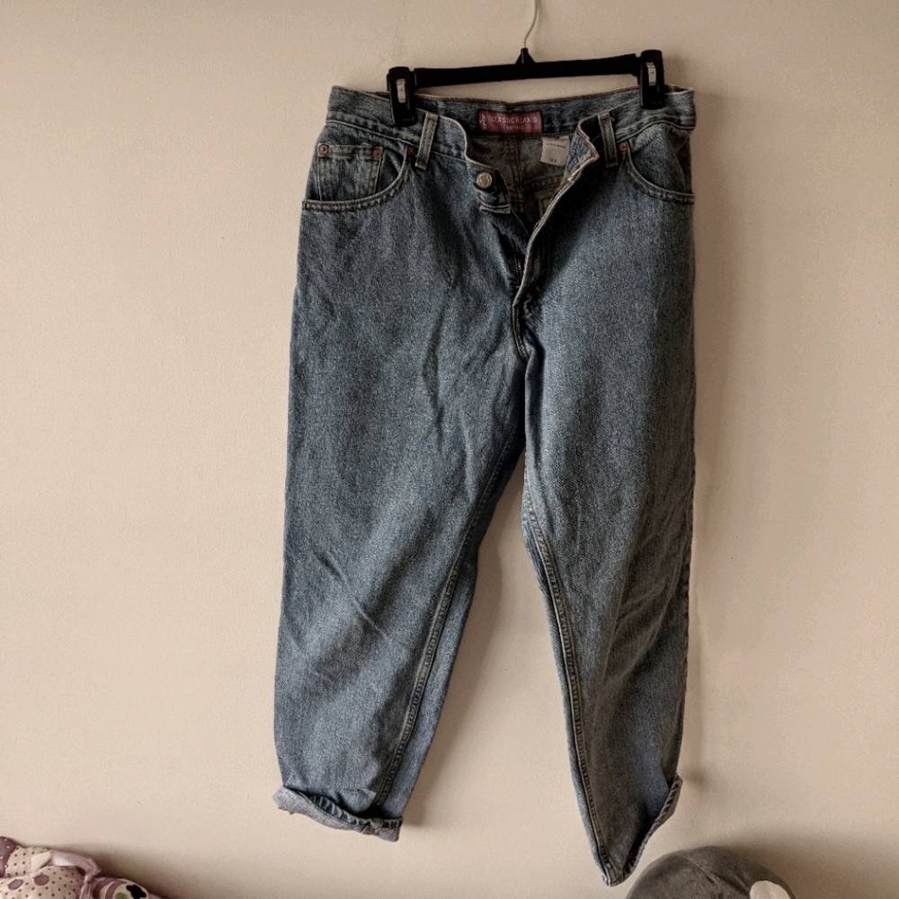 Vintage High-waisted Levi's